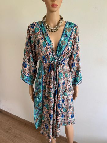 Robe imprimée mi longue neuve en soie Trebol taille S