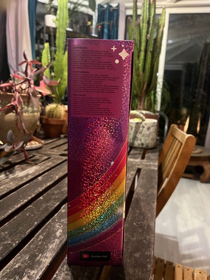 Rainbow high winter vrai bleu neuf scellé - photo numéro 2