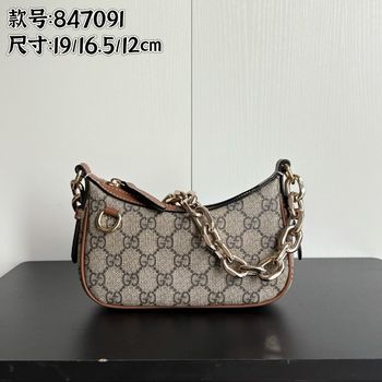 Gucci  847091