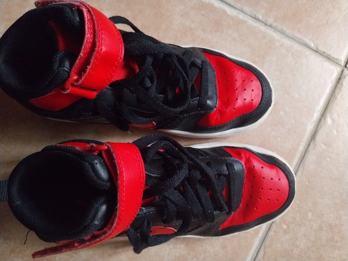 Baskets nike 38.5 - photo numéro 5