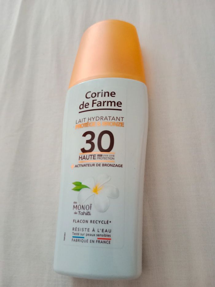 lait hydratant protection 30 Corine de Farme 150 ml
