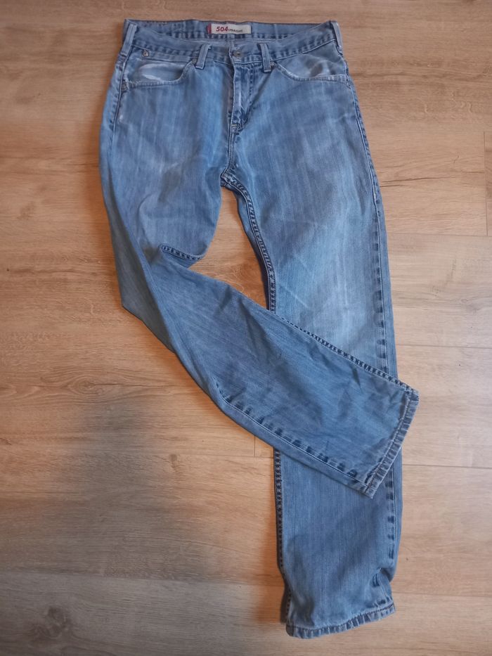 Jean Levi's 504 straight bleu clair