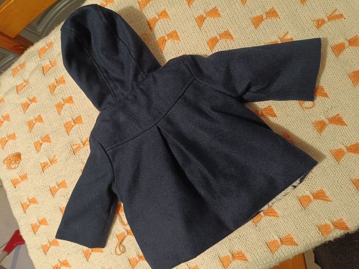 Manteau d’hiver bébé – Kiabi (6 mois) - photo numéro 2