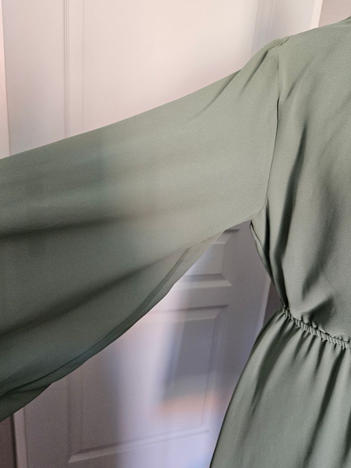 Robe manches longues vertes d'eau H&M taille 38 - photo numéro 5
