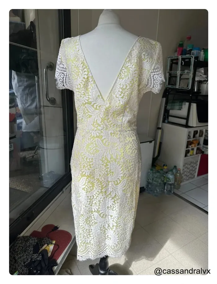 Robe jaune dentelle - Pinko - photo numéro 2