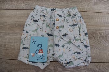 Short 3 mois