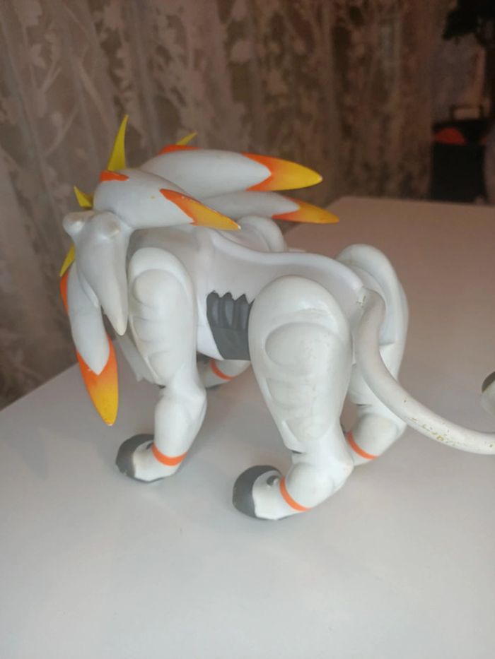 Grosse Figurine Pokémon solgaleo - photo numéro 4