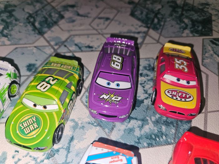 Lot de Voitures Cars Disney mattel metal d occasions be - photo numéro 6