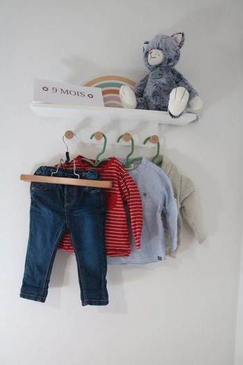 Ensemble haut Vertbaudet et chemise/pantalon/gilet Tape à l'oeil 9 mois