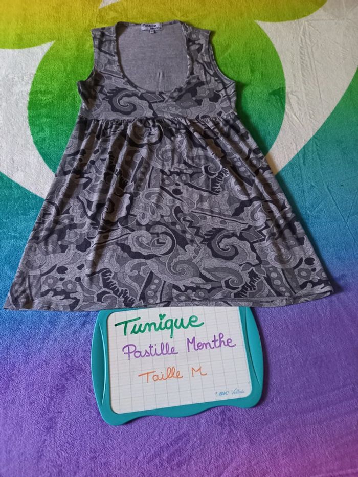 Tunique ou 👗 mini robe courte 🪴 Printemps été 🏵 grise motifs cashmere - photo numéro 2