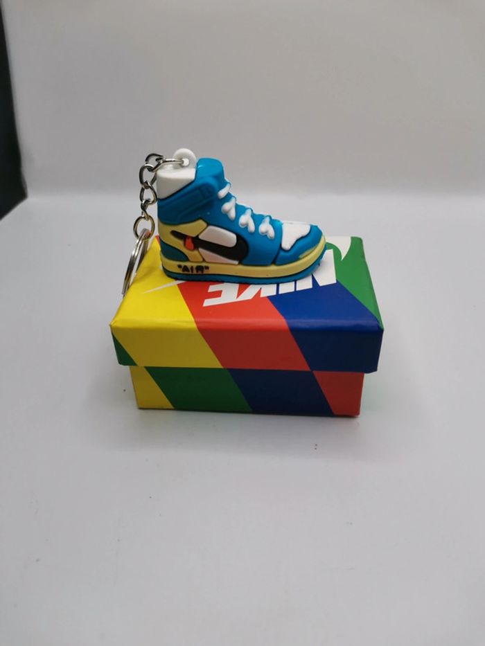 Porte-clé Nike neuf - photo numéro 2