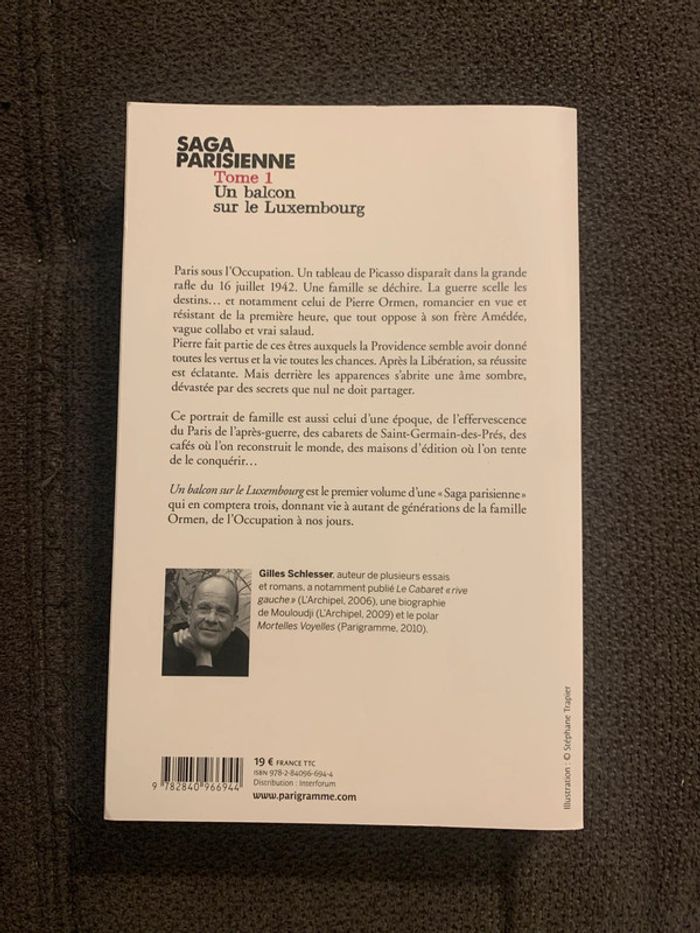 Livre saga parisienne 1942/1958 un balcon sur le Luxembourg - photo numéro 2