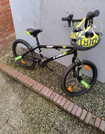 Vélo BMX... très bien conservé