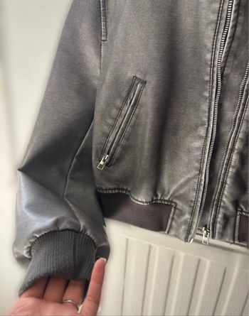 Veste  en cuire - photo numéro 4