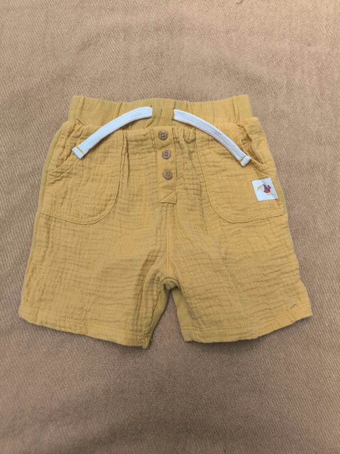 Short 18 mois