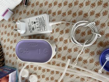 Tire lait électrique compact Lansinoh