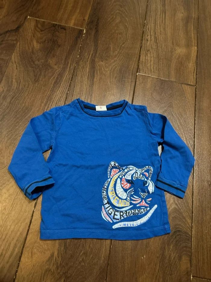 T shirt à manches longues en coton bleu motif tigre S.Oliver Taille 92-98 cm