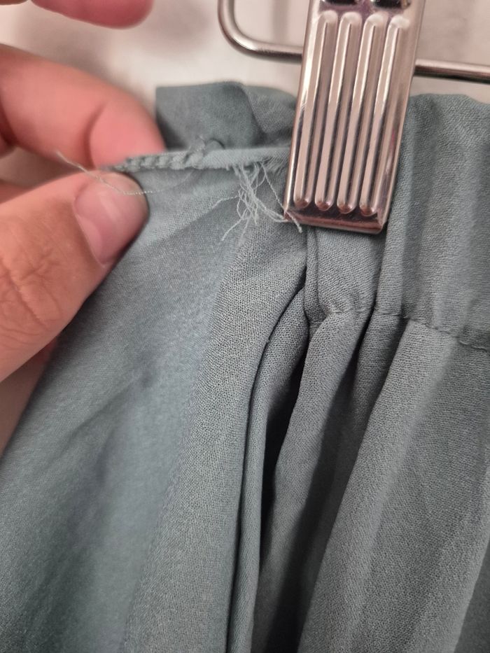 Magnifique pantalon fluide avec ceinture large taille 44 - photo numéro 4