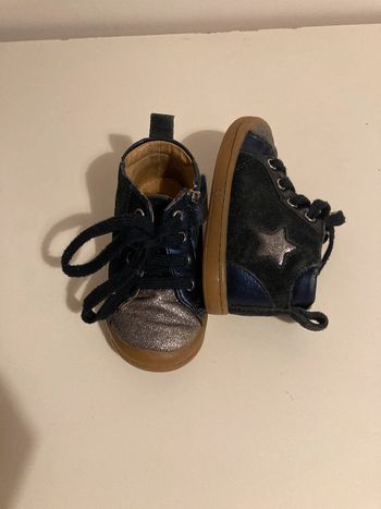 Chaussures taille 20