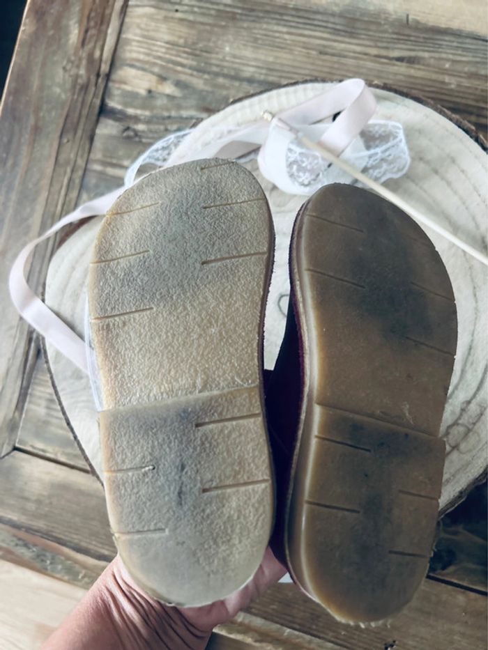 Sublime chaussure Salomé fille en cuir pointure 25 - photo numéro 4