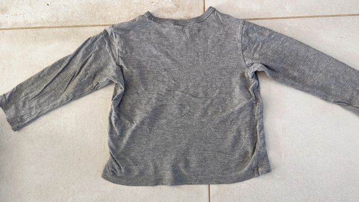 Tee shirt manches longues 5 ans - photo numéro 2