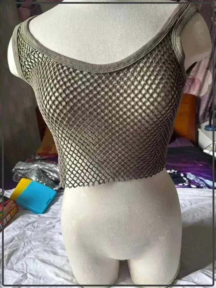 Crop top en maille taille 38 neuf avec étiquette - photo numéro 2