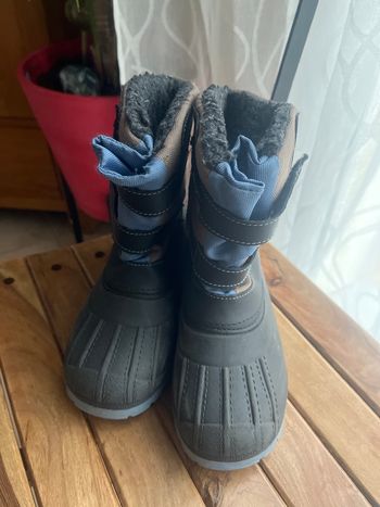 Bottes de neige taille 31-32 STUPS