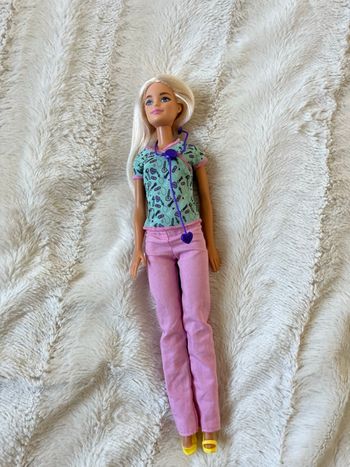 Barbie infirmière 
