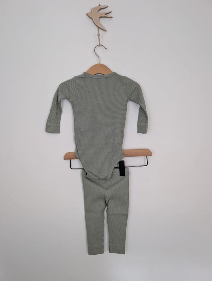 Ensemble 2 pièces ( body legging ) MarMar Copenhagen 9 mois - photo numéro 2