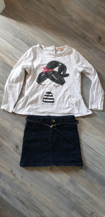 Ensemble jupe et tee-shirt