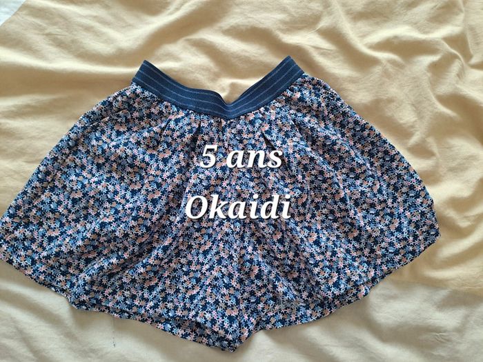 Jupe short fluide avec des poches