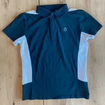 Polo  de concours Cavalleria Toscana  –  Bleu  marine  & Blanc – 10  ans  – Très  bon  état