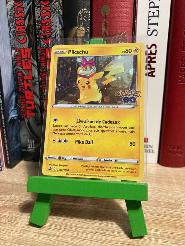 Carte Pokémon Pikachu holographique Promo Pokémon Go Pokemon Beebs