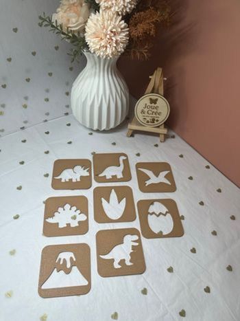 Lot de pochoirs dinosaures – Activité créative enfant