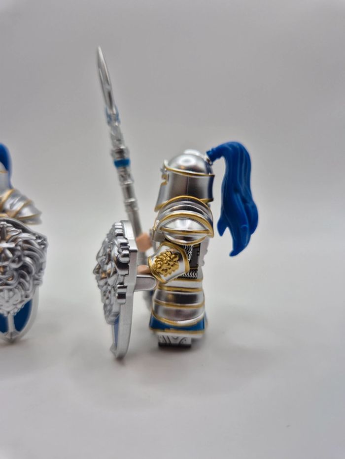 Figurines type lego 2 soldats humains World Of Warcraft / seigneur des anneaux - photo numéro 3