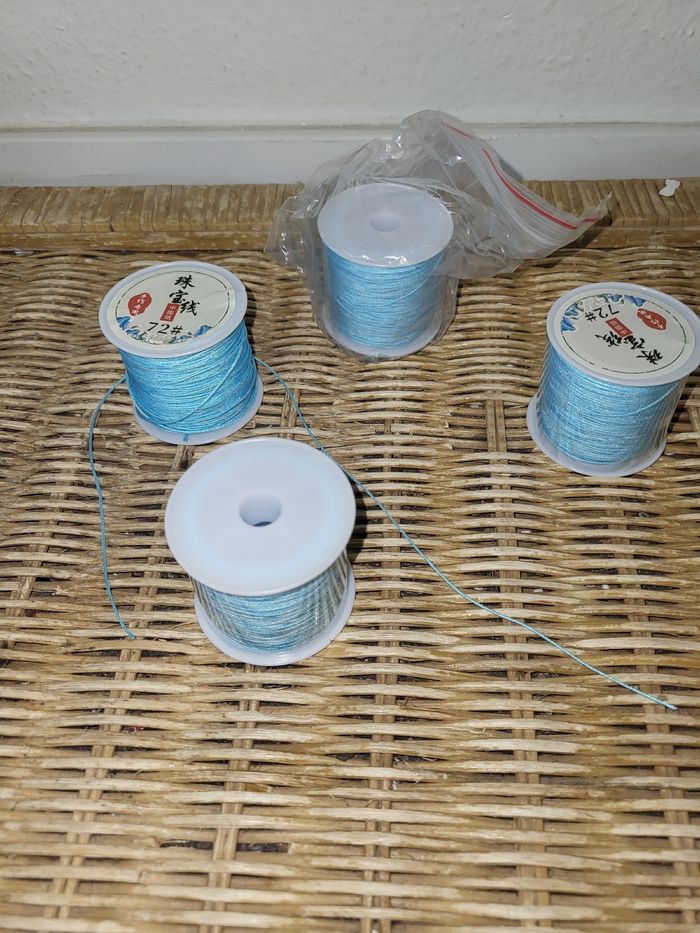 Lot de 4 rouleaux de fil en nylon tressé pour fabrication de bracelets, colliers