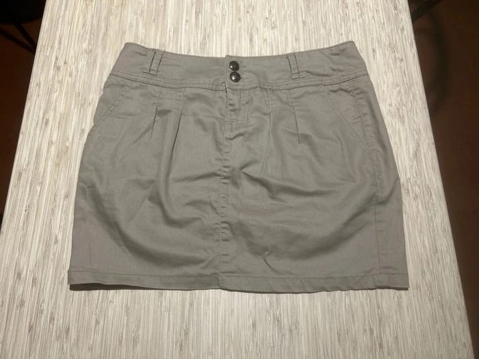 Jupe courte en jean beige foncé marron clair cache cache 42