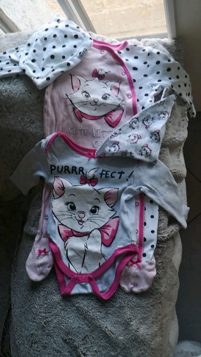 Ensemble nuit 6-9 mois(74cm) - photo numéro 7