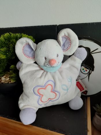 Doudou Babette bandana blanc violet rose fleur souris semi plat Gris Grelot 3165