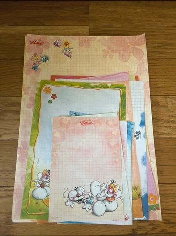 Lot de 20 feuilles Diddl parfait état