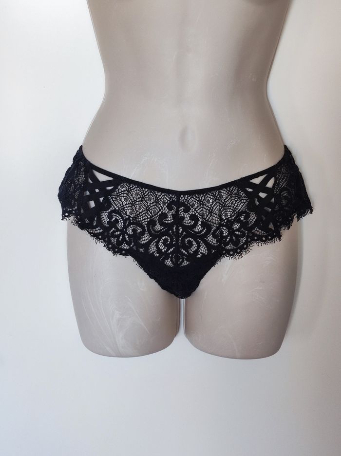 Tanga noir dentelle / Etam - 38/M