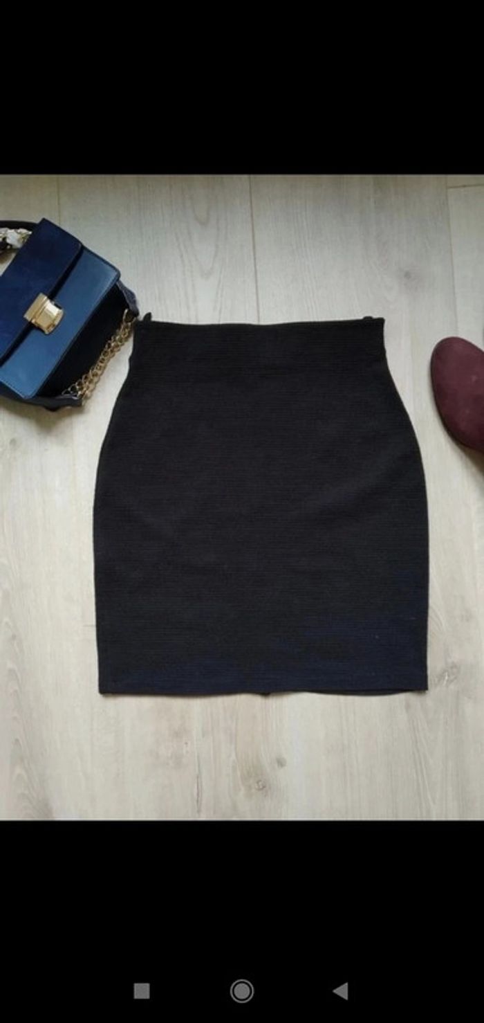 Jupe moulante taille M