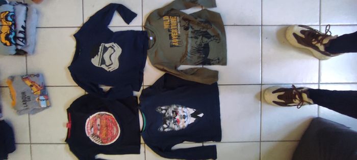 Gros lots vêtements enfants 47 articles 4 ans - photo numéro 7