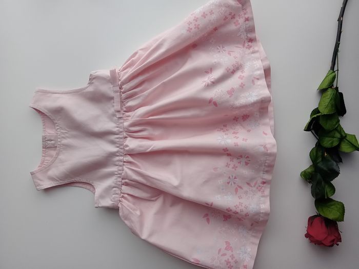 Robe rose neuve - photo numéro 5