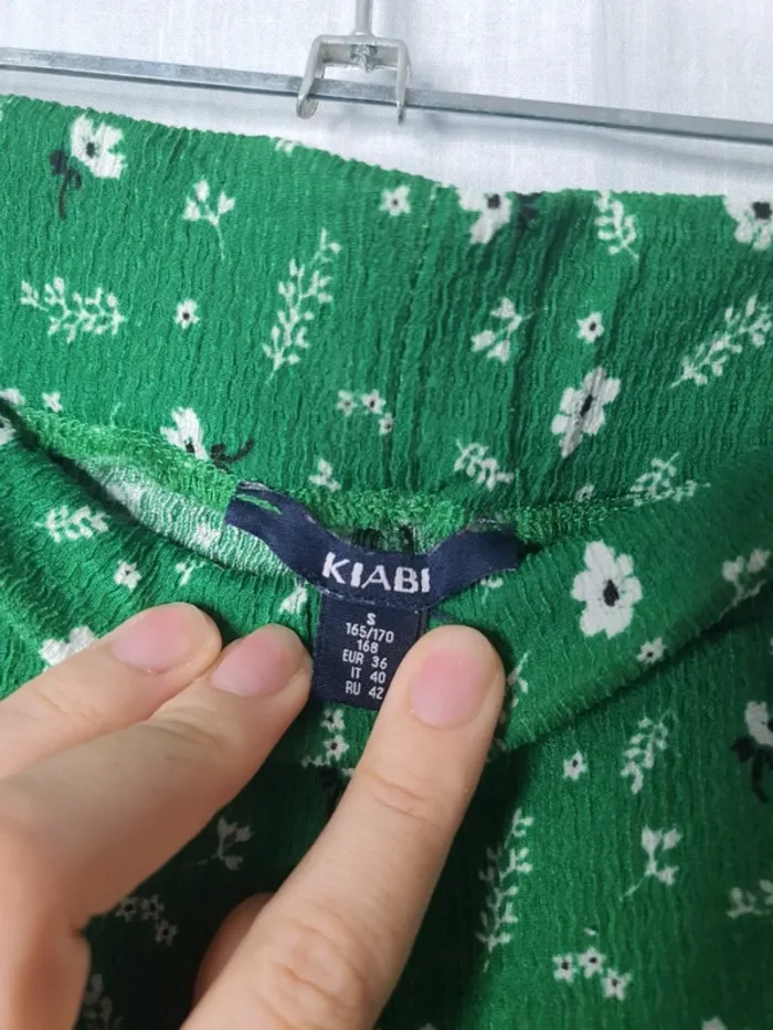 Pantalon vert fleuri - photo numéro 4