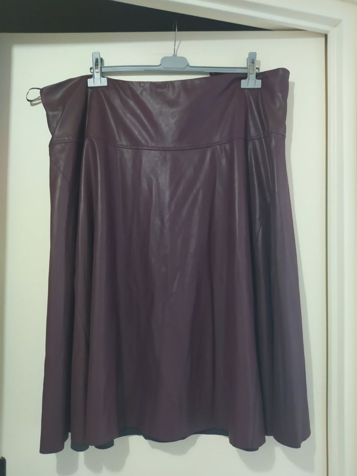 Jupe simili cuir BPC Bonprix
