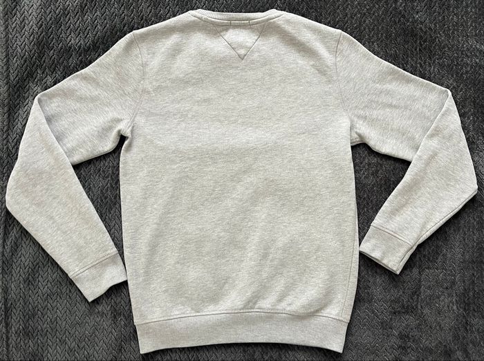 Sweat / pull Tommy Hilfiger gris homme Taille S - Tres bon etat - photo numéro 2