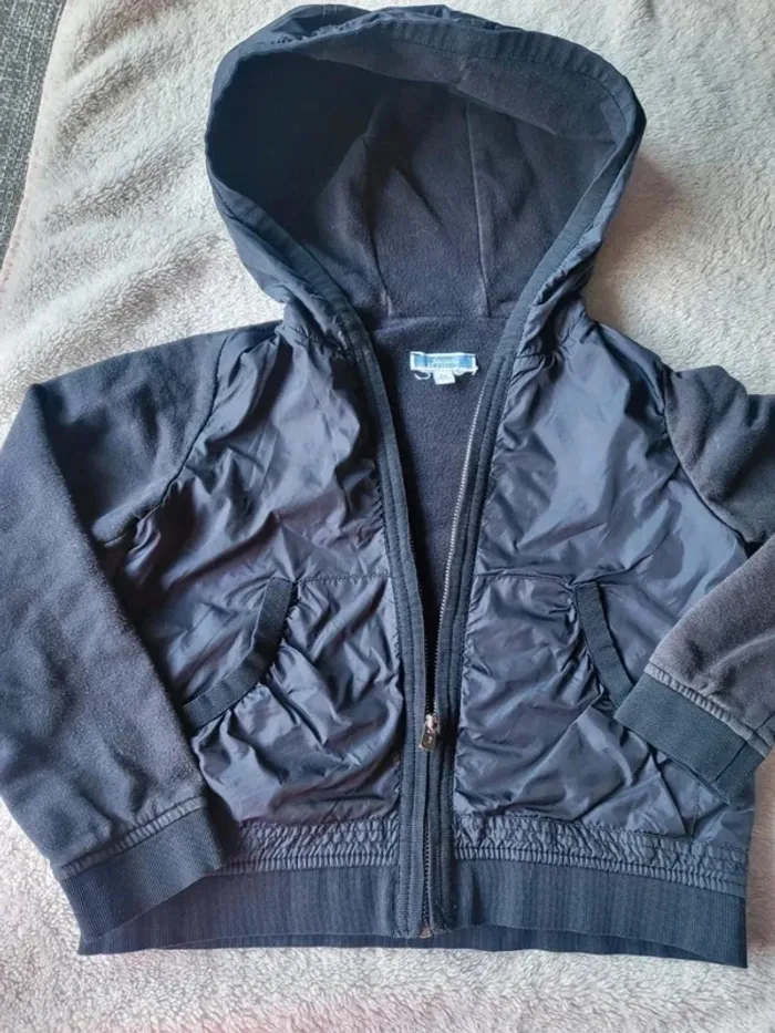 Veste légère Jacadi taille 6 ans