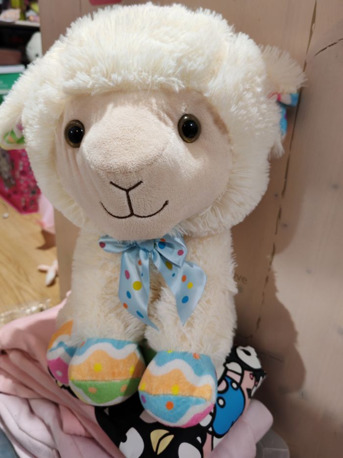 Mouton en peluche - photo numéro 2