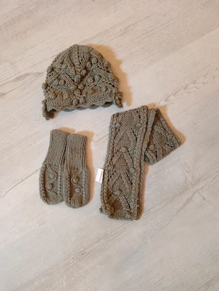 Lot hiver 7/12 mois